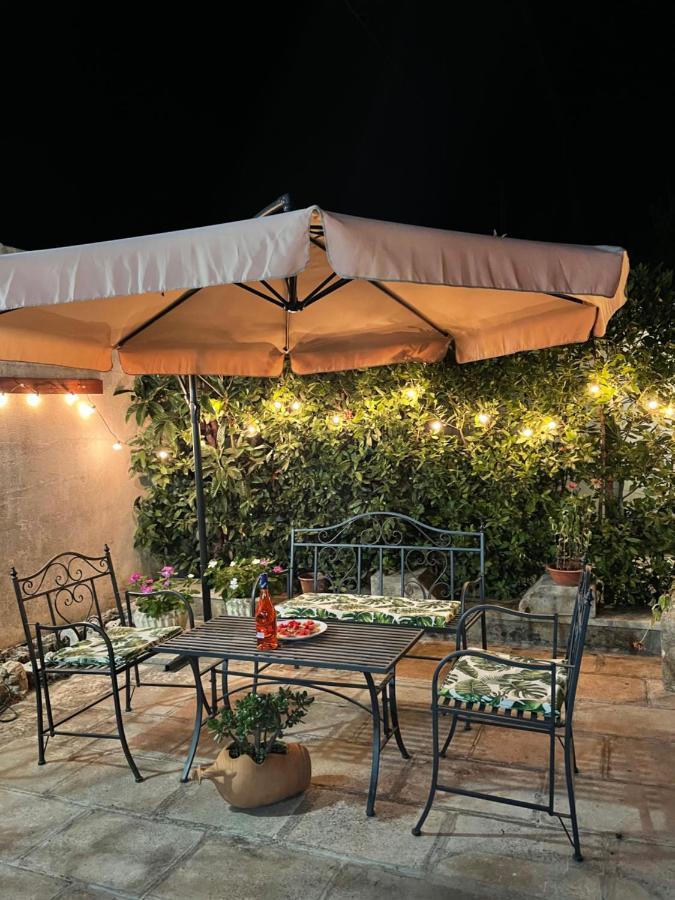 Smit House Bed & Breakfast Торе дел'Орсо Екстериор снимка