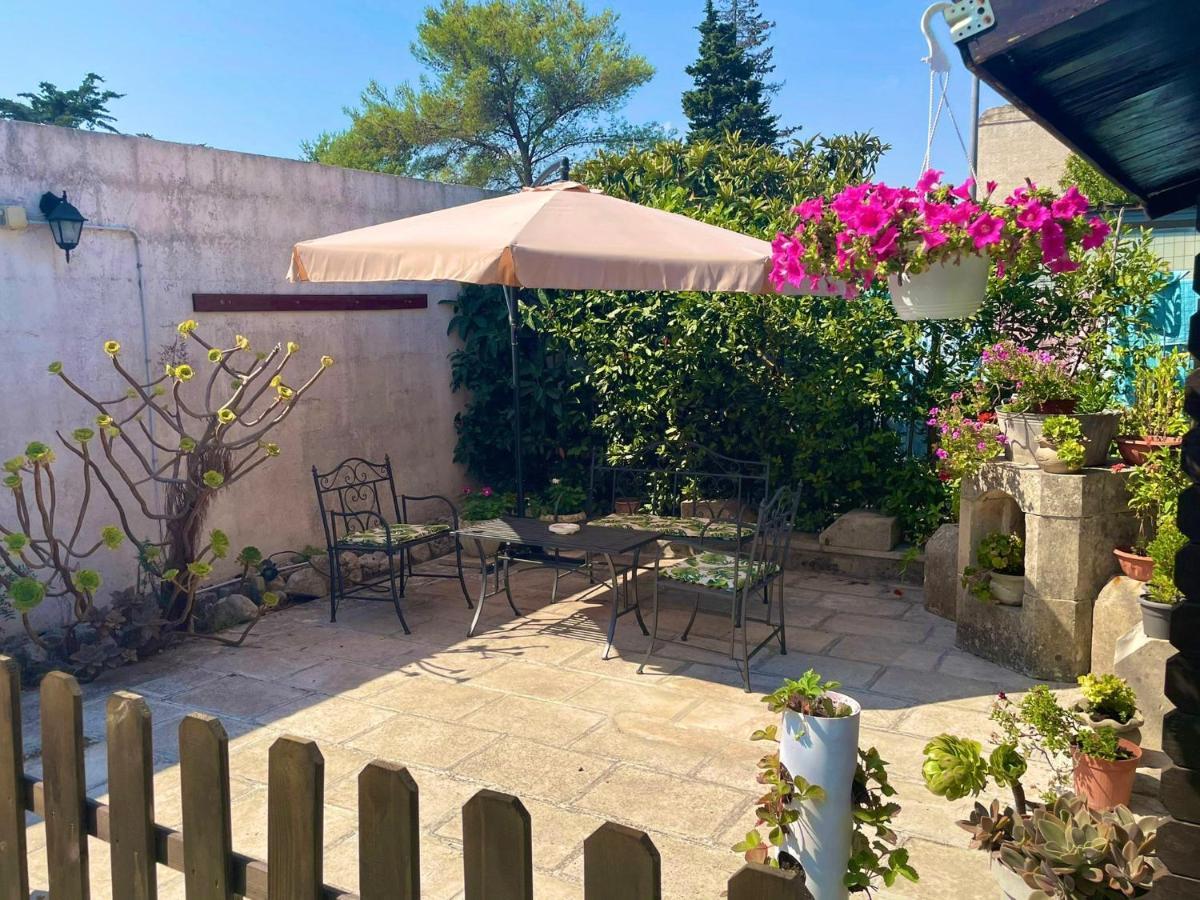 Smit House Bed & Breakfast Торе дел'Орсо Екстериор снимка